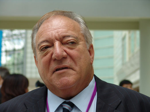 Tamás Ajan, IOC-Session Singapur, 2005